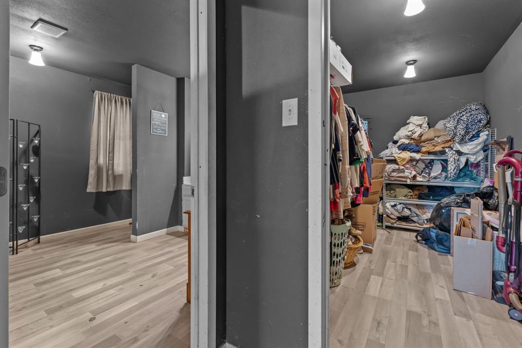 9201 Farmers Road White Settlement, TX 76108 - Photo 23 of 35 a view of a livingroom with furniture and a ceiling fan