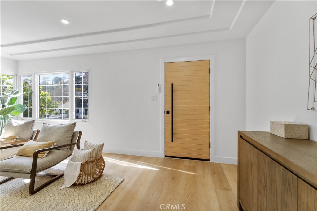 2328 Griffith Park Boulevard Los Angeles, CA 90039 - Photo 22 of 30