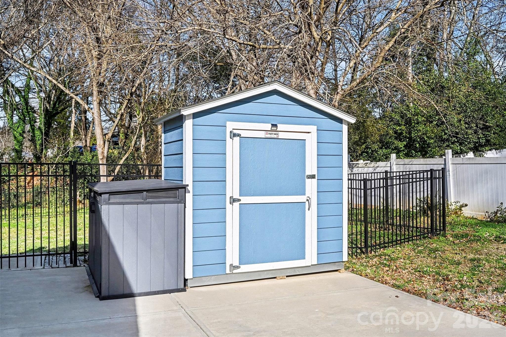 300 Calhoun Street Fort Mill, SC 29715 - Photo 28 of 30 a view of outdoor space and yard