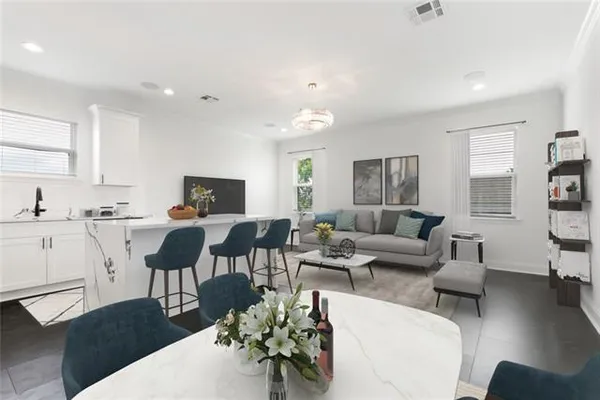 $2,350 | 2105 Bienville Street, New Orleans, LA 70112