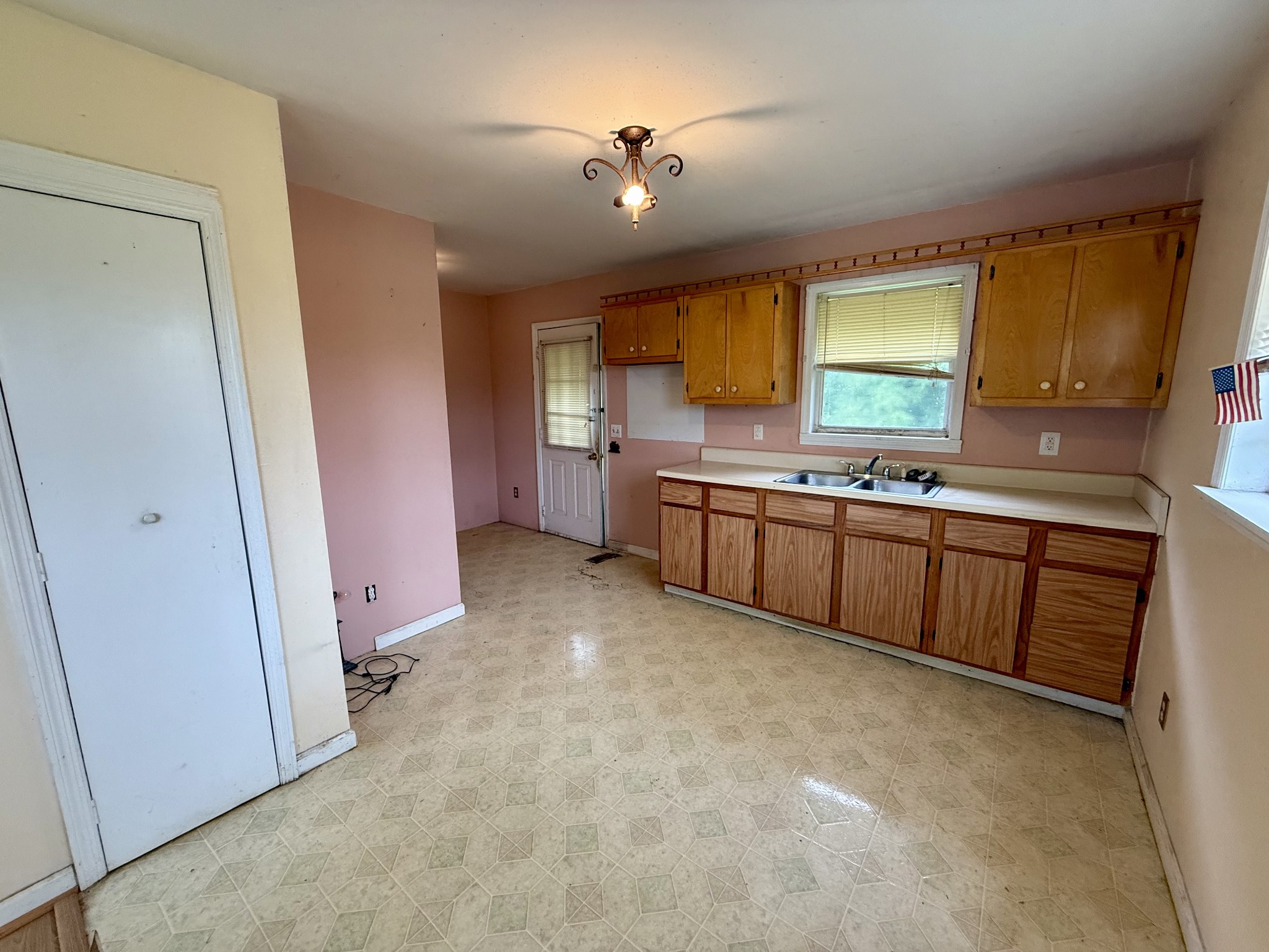 411 Hubert Conley Road Crossville, TN 38571 - Photo 3 of 26 Gallery Image 3