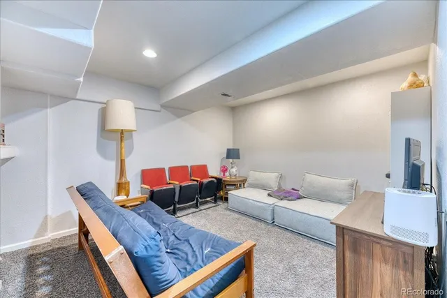 $585,000 | 10191 Sagecrest Street, Highlands Ranch, CO 80126