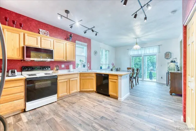 $585,000 | 10191 Sagecrest Street, Highlands Ranch, CO 80126