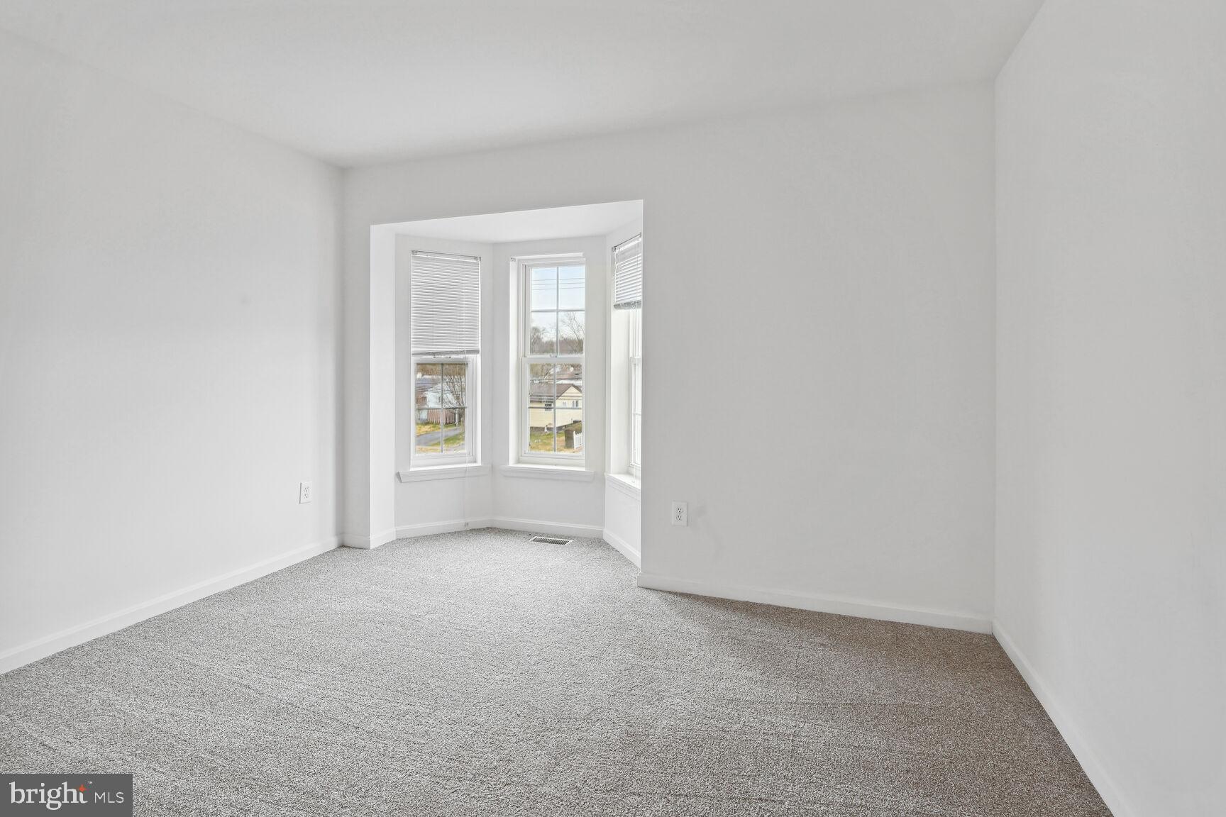 270 Brock Bridge Road Laurel, MD 20724 - Photo 16 of 28 Bedroom 3