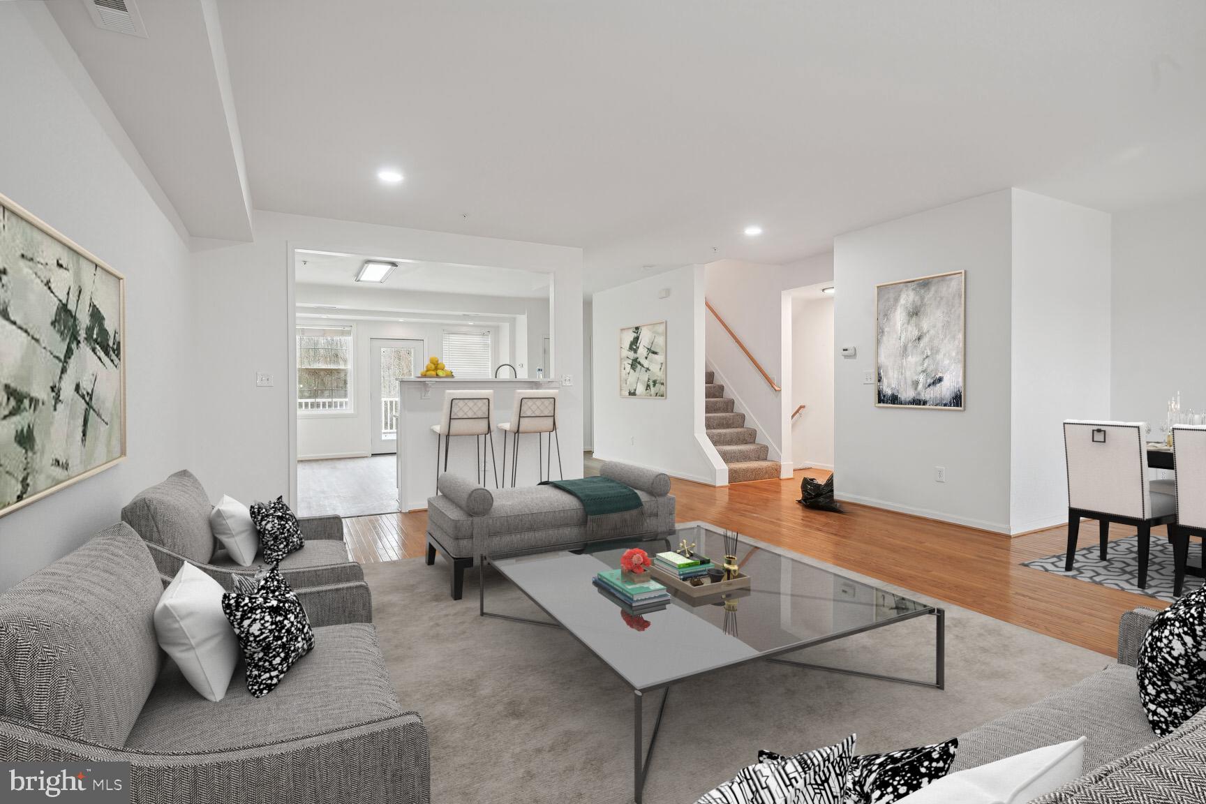 270 Brock Bridge Road Laurel, MD 20724 - Photo 3 of 28 Soaring Ceilings