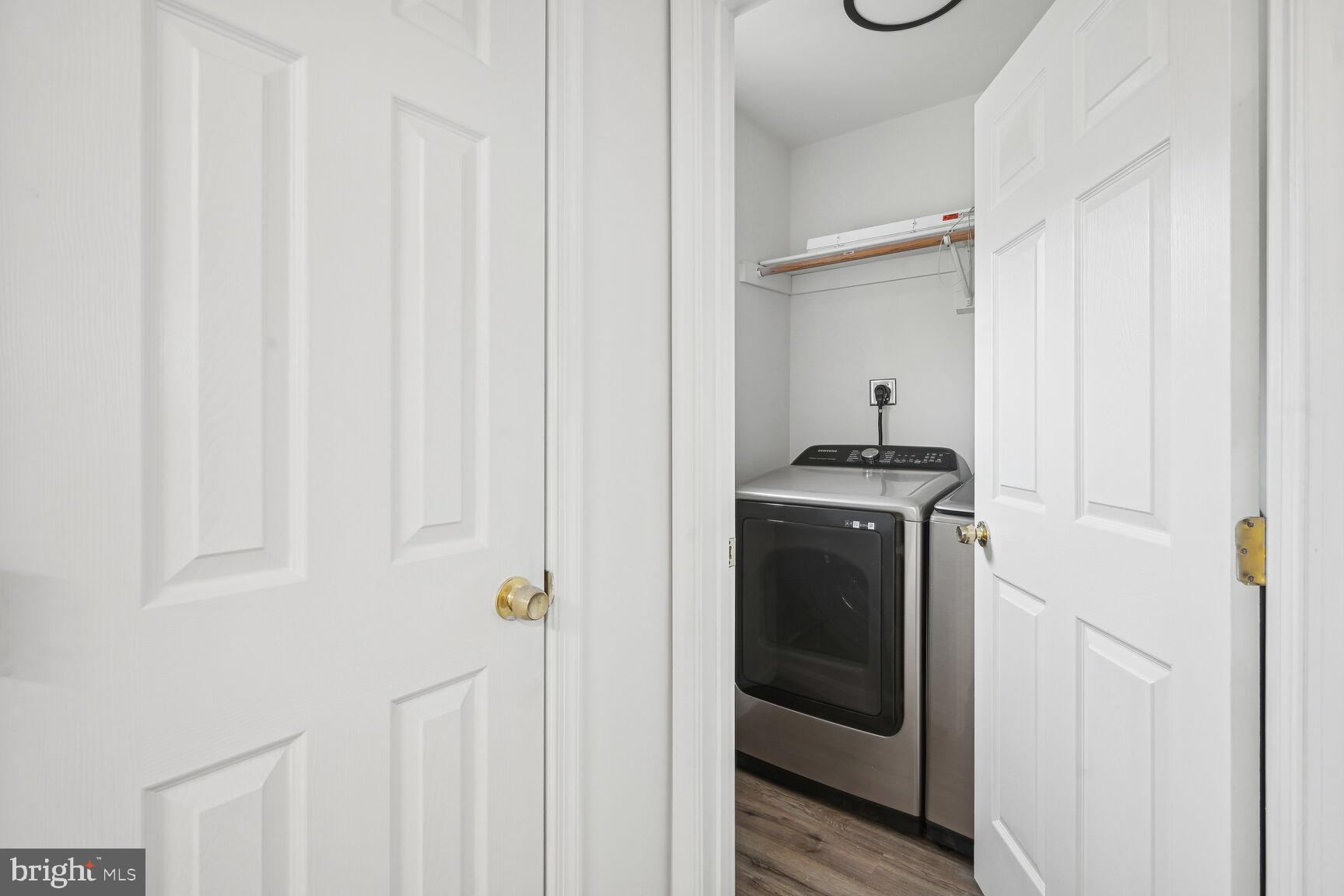 270 Brock Bridge Road Laurel, MD 20724 - Photo 8 of 28 Main Level Washer and Dryer