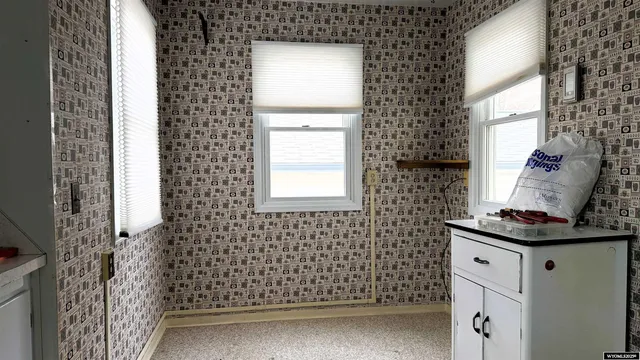 $250,000 | 2211 Big Horn Avenue, Worland, WY 82401