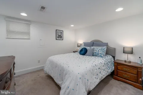 $374,900 | 600 South Eaton Street, Baltimore, MD 21224
