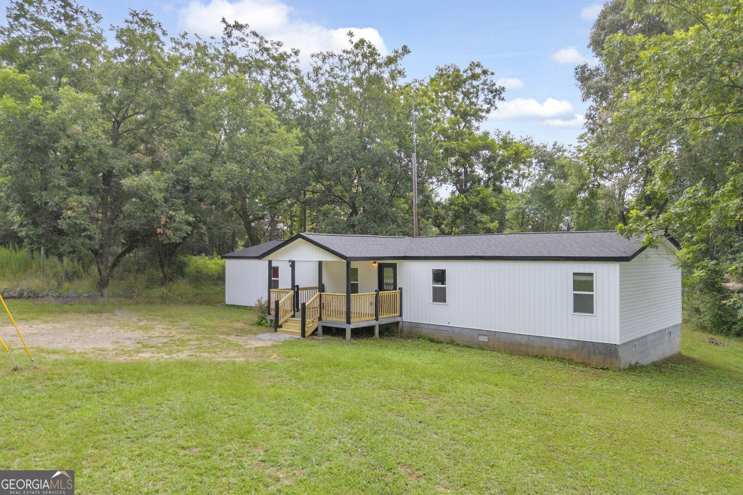 1690 Fort Lamar Road Commerce, GA 30530 - Photo 5 of 50
