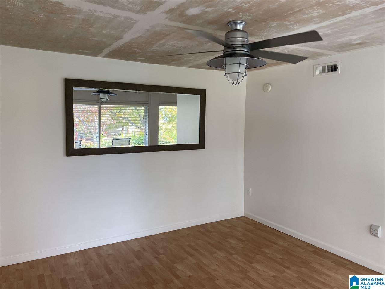 2990 Rhodes Circle South, Unit 111 Birmingham, AL 35205 - Photo 9 of 24