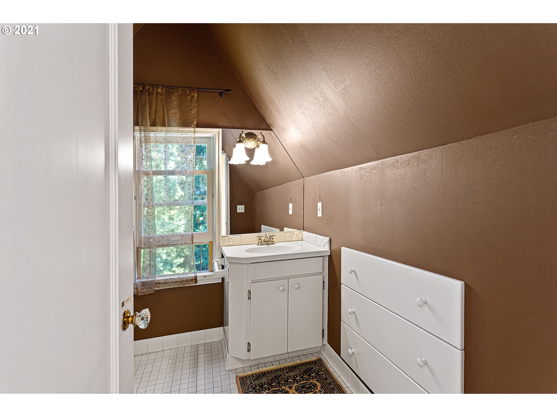 1610 South Radcliffe Road Portland, OR 97219 - Photo 23 of 32 Gallery Image 23