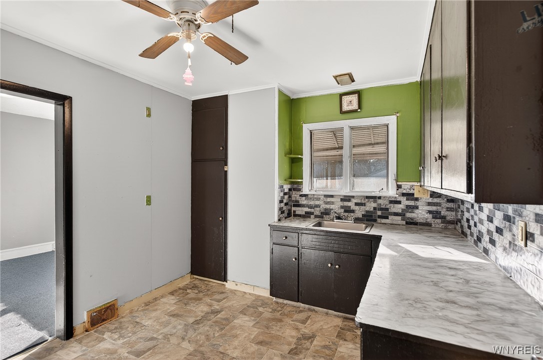 157 Davidson Avenue Buffalo, NY 14215 - Photo 16 of 43