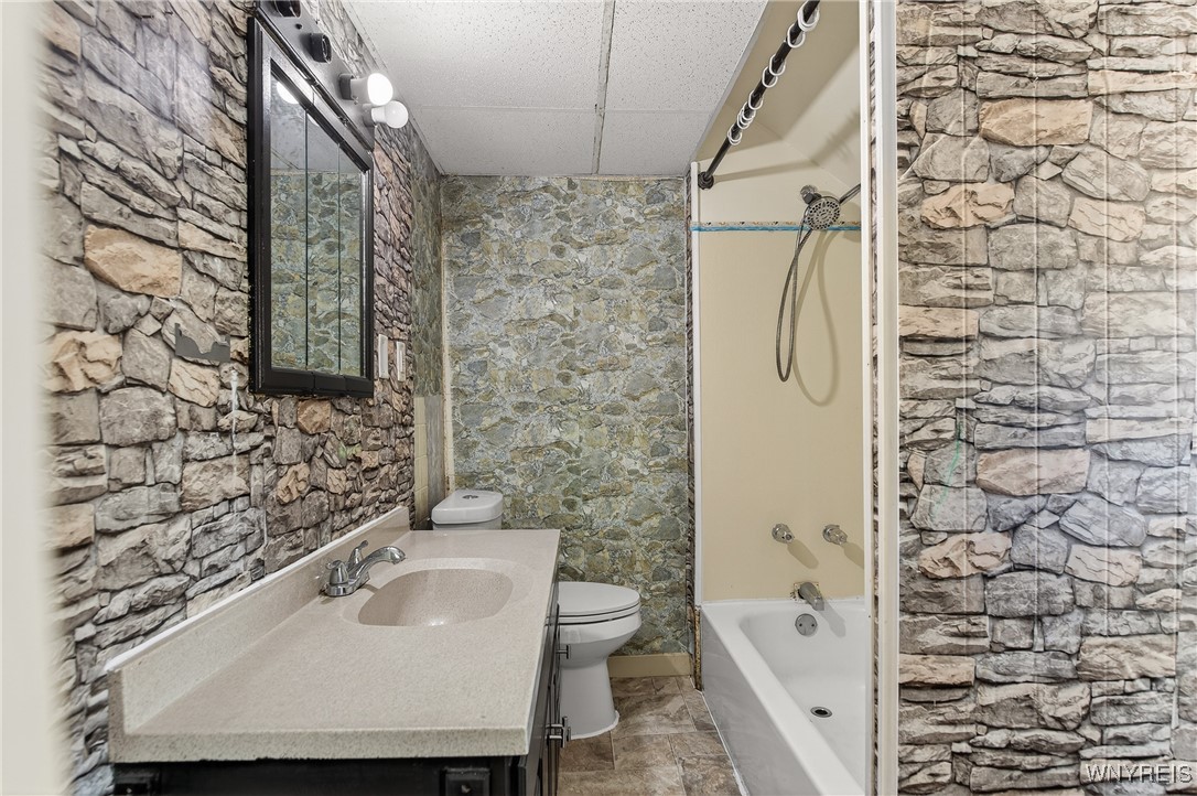 157 Davidson Avenue Buffalo, NY 14215 - Photo 22 of 43