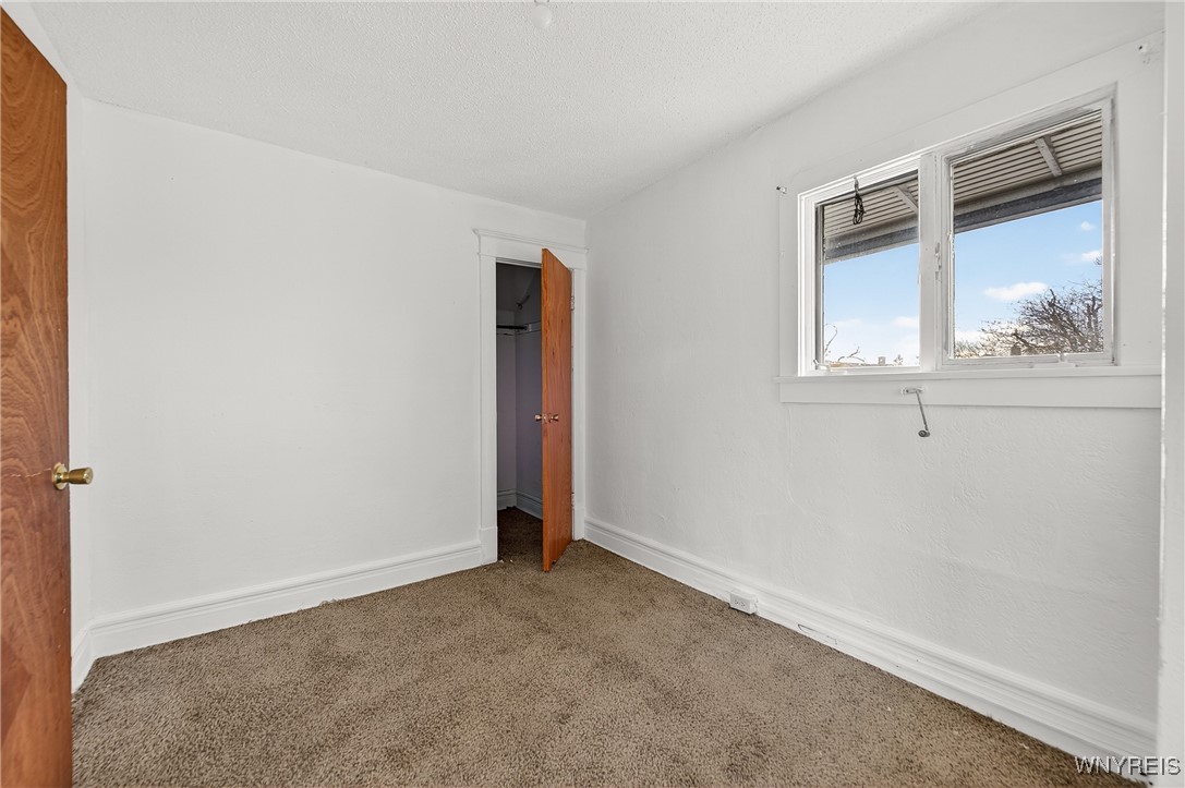 157 Davidson Avenue Buffalo, NY 14215 - Photo 27 of 43