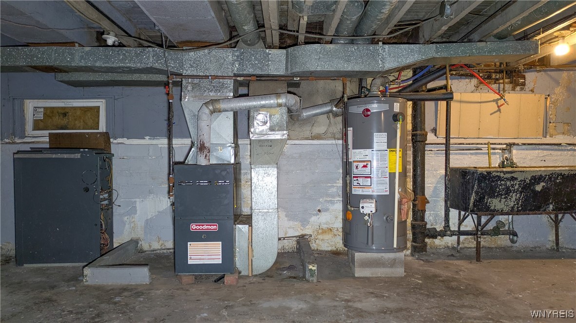 157 Davidson Avenue Buffalo, NY 14215 - Photo 31 of 43