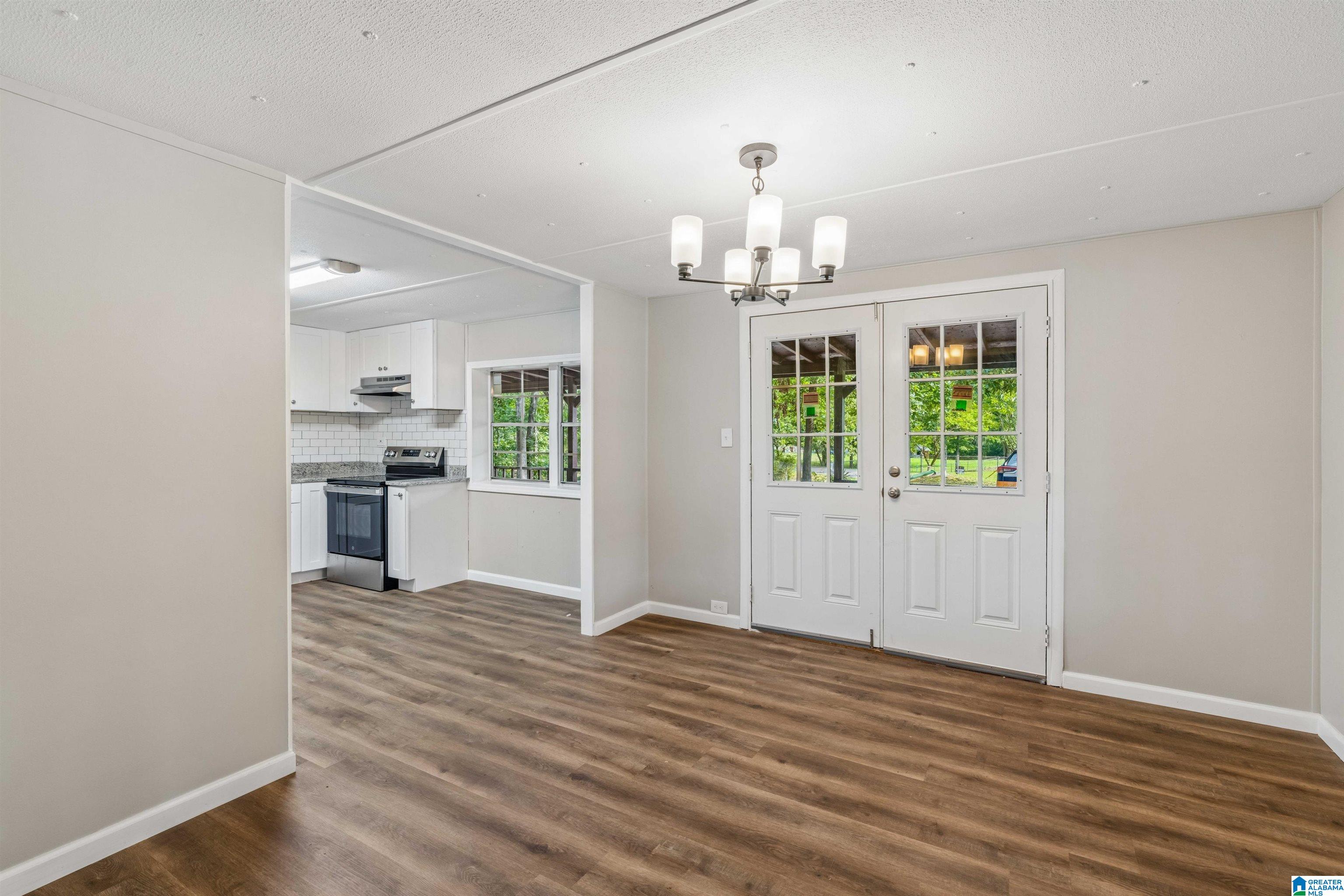 6086 Castle Heights Road Morris, AL 35116 - Photo 6 of 45