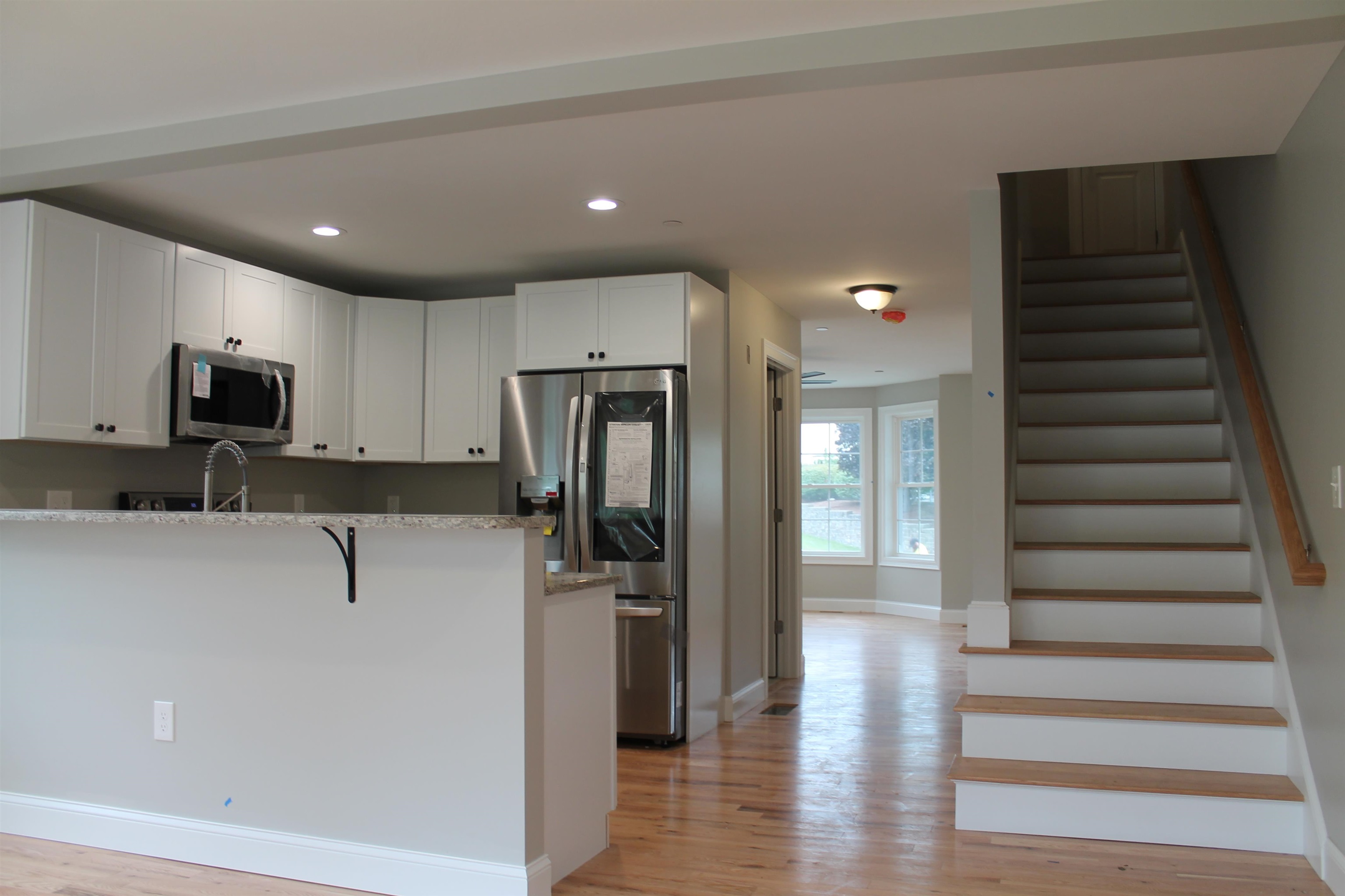18 Maple Street, Unit 6 Derry, NH 03038 - Photo 11 of 24 Gallery Image 11