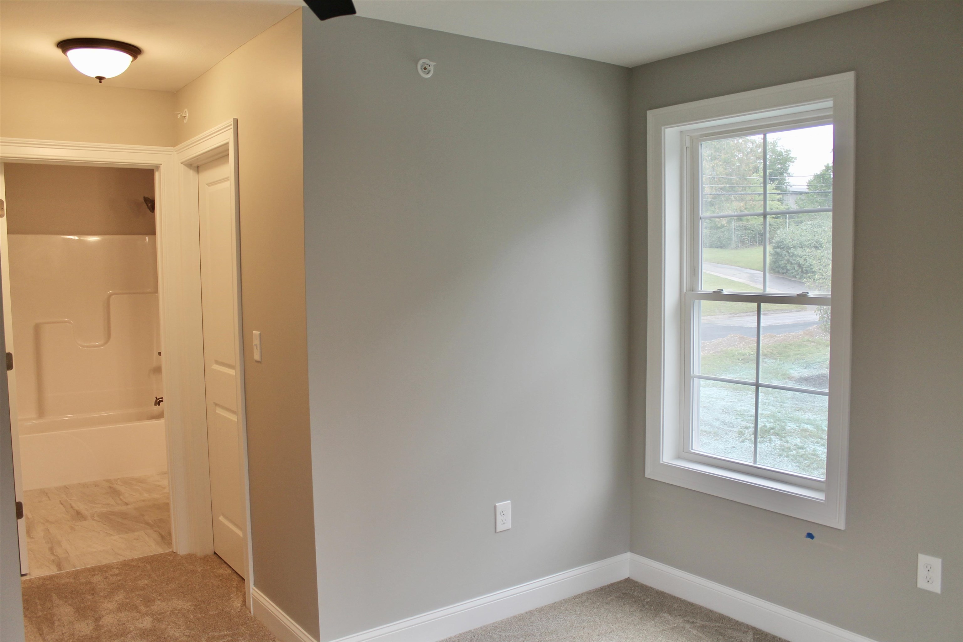 18 Maple Street, Unit 6 Derry, NH 03038 - Photo 16 of 24 Gallery Image 16