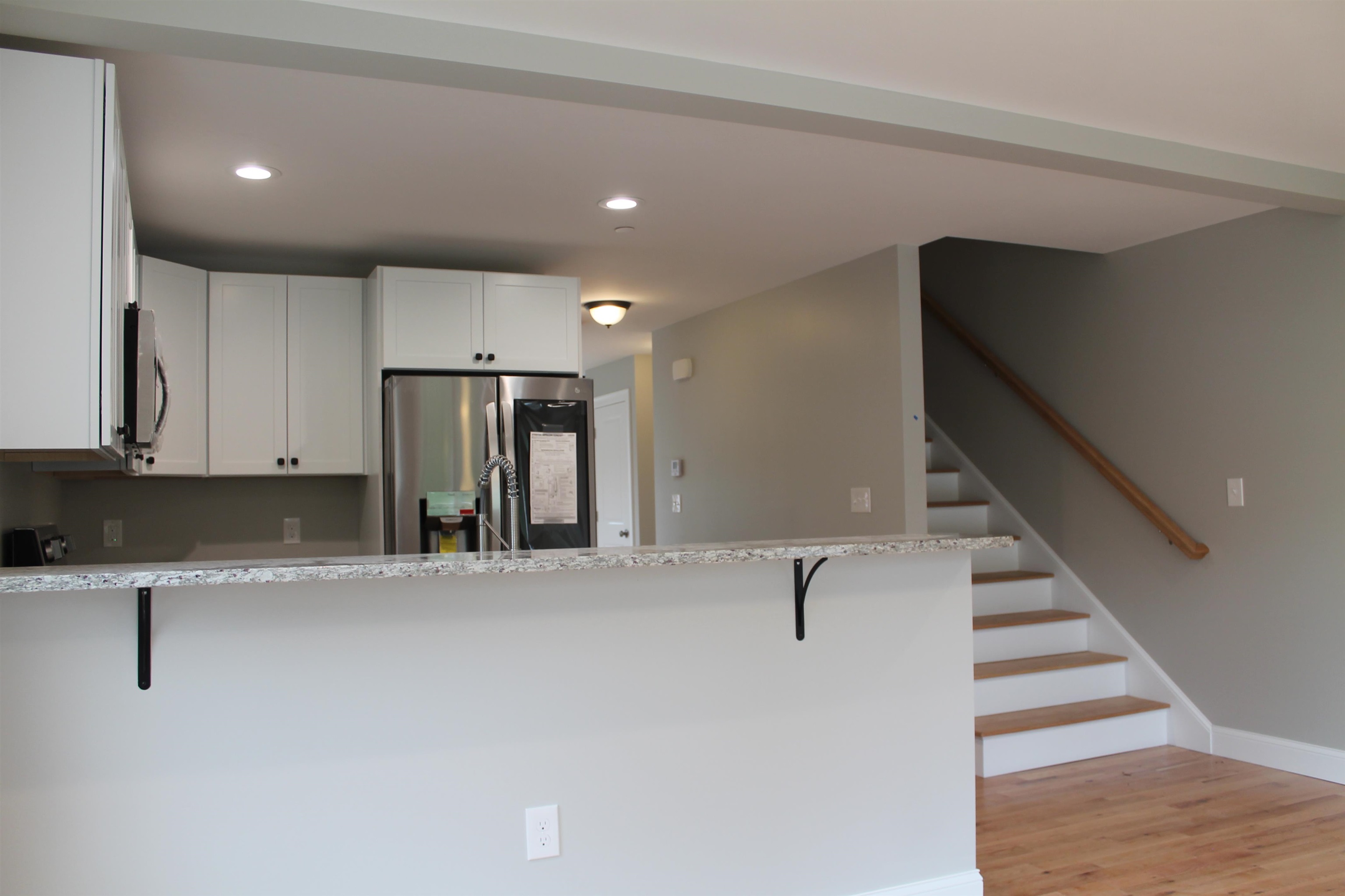 18 Maple Street, Unit 6 Derry, NH 03038 - Photo 10 of 24 Gallery Image 10