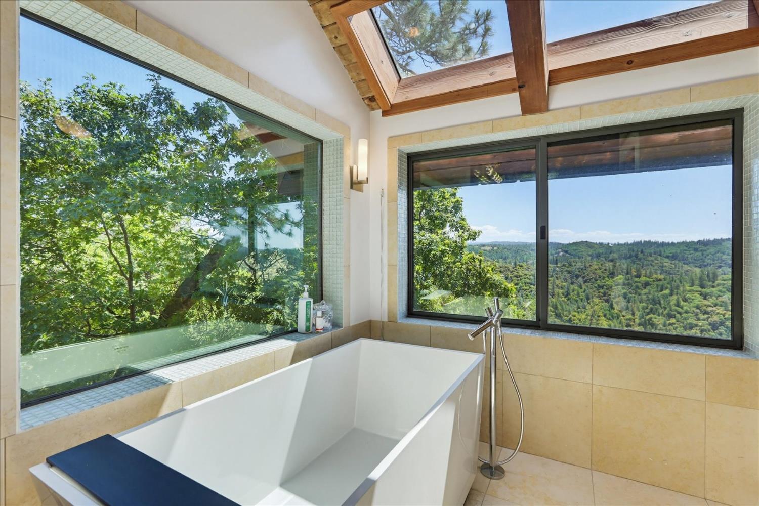 20111 Tanglewood Road Grass Valley, CA 95945 - Photo 41 of 93