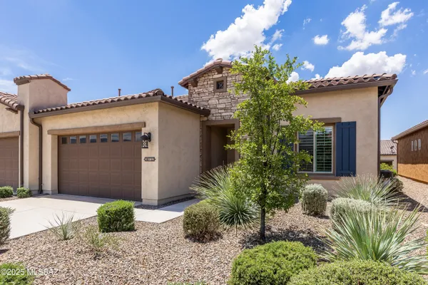 $2,175 | 30732 South Osprey Drive, Oracle, AZ 85623