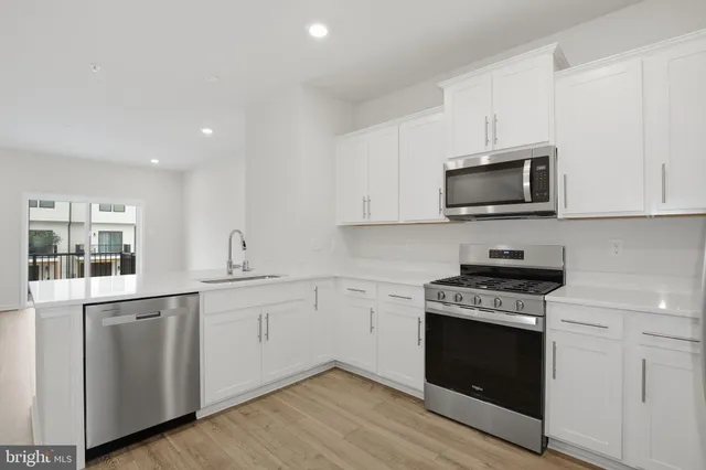 $2,850 | 332 Ensemble Way, Frederick, MD 21701