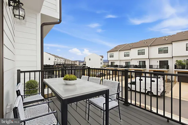 $2,850 | 332 Ensemble Way, Frederick, MD 21701