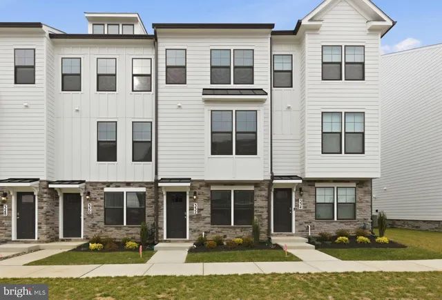 $2,850 | 332 Ensemble Way, Frederick, MD 21701