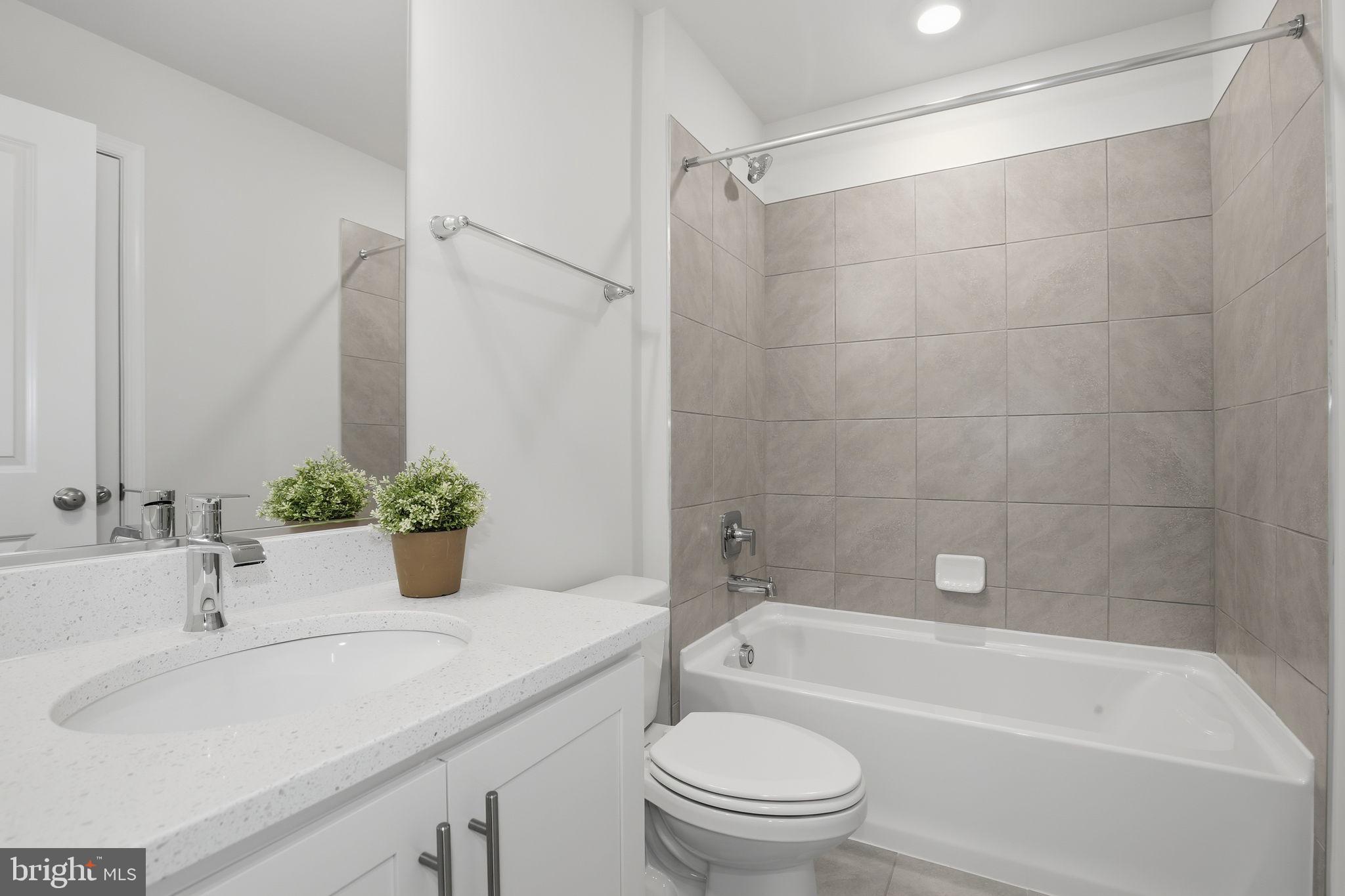 332 Ensemble Way Frederick, MD 21701 - Photo 30 of 38 Second en-Suite Full Bath Upper Level