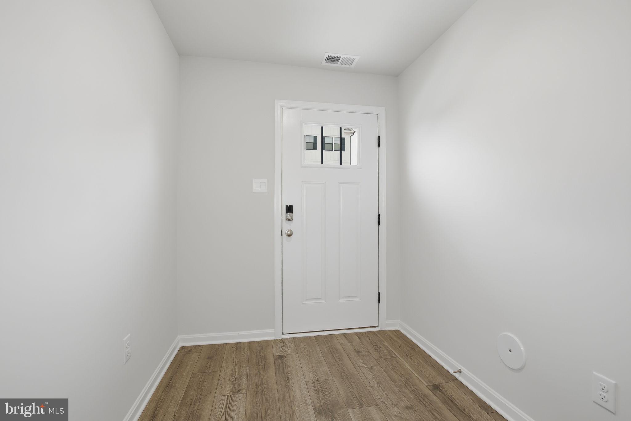 332 Ensemble Way Frederick, MD 21701 - Photo 5 of 38 Entry Hallway