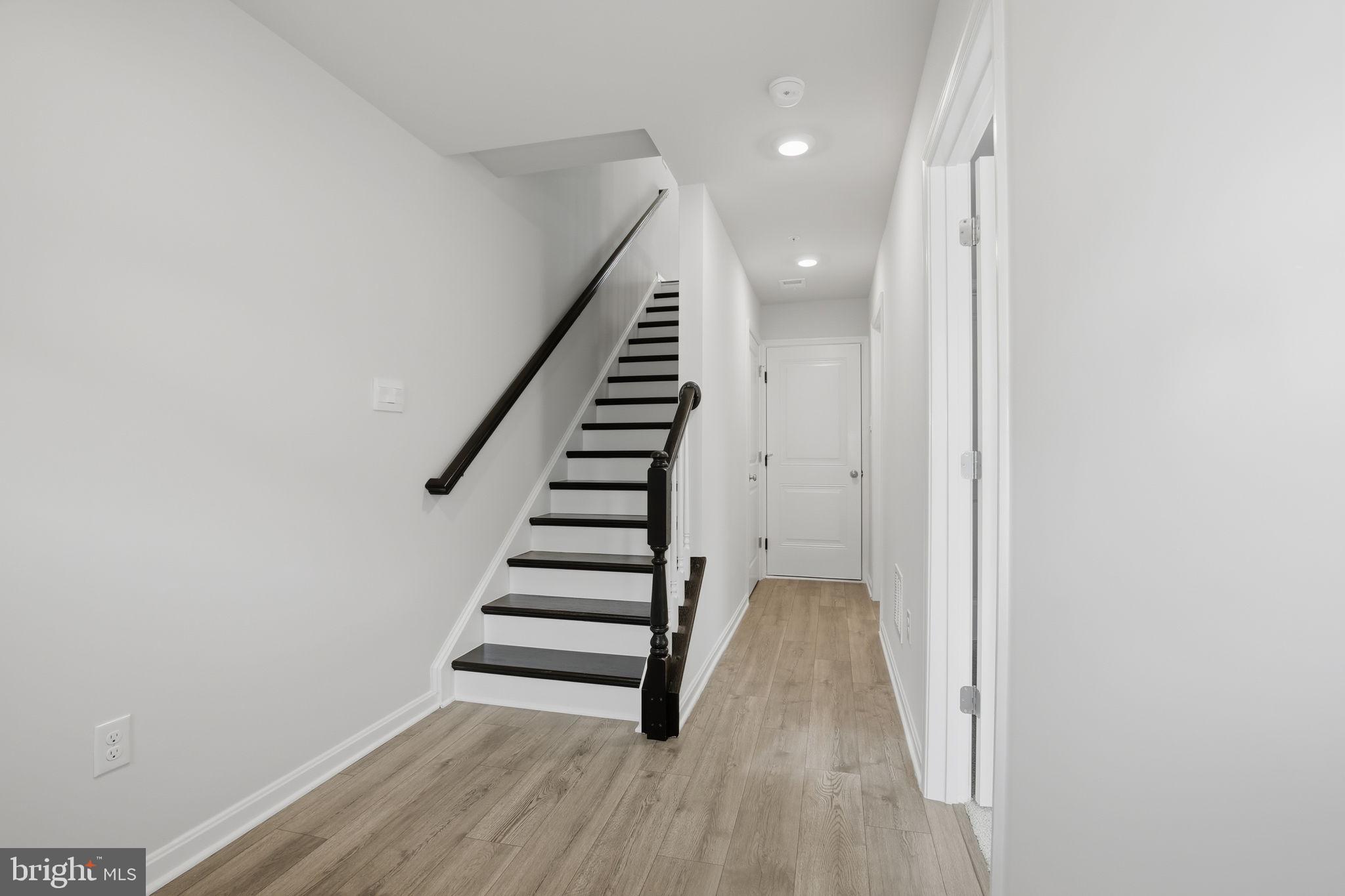 332 Ensemble Way Frederick, MD 21701 - Photo 9 of 38 Hallway