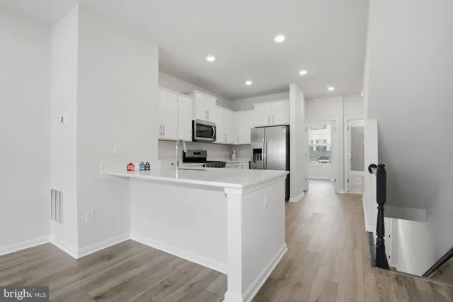 $2,850 | 332 Ensemble Way, Frederick, MD 21701