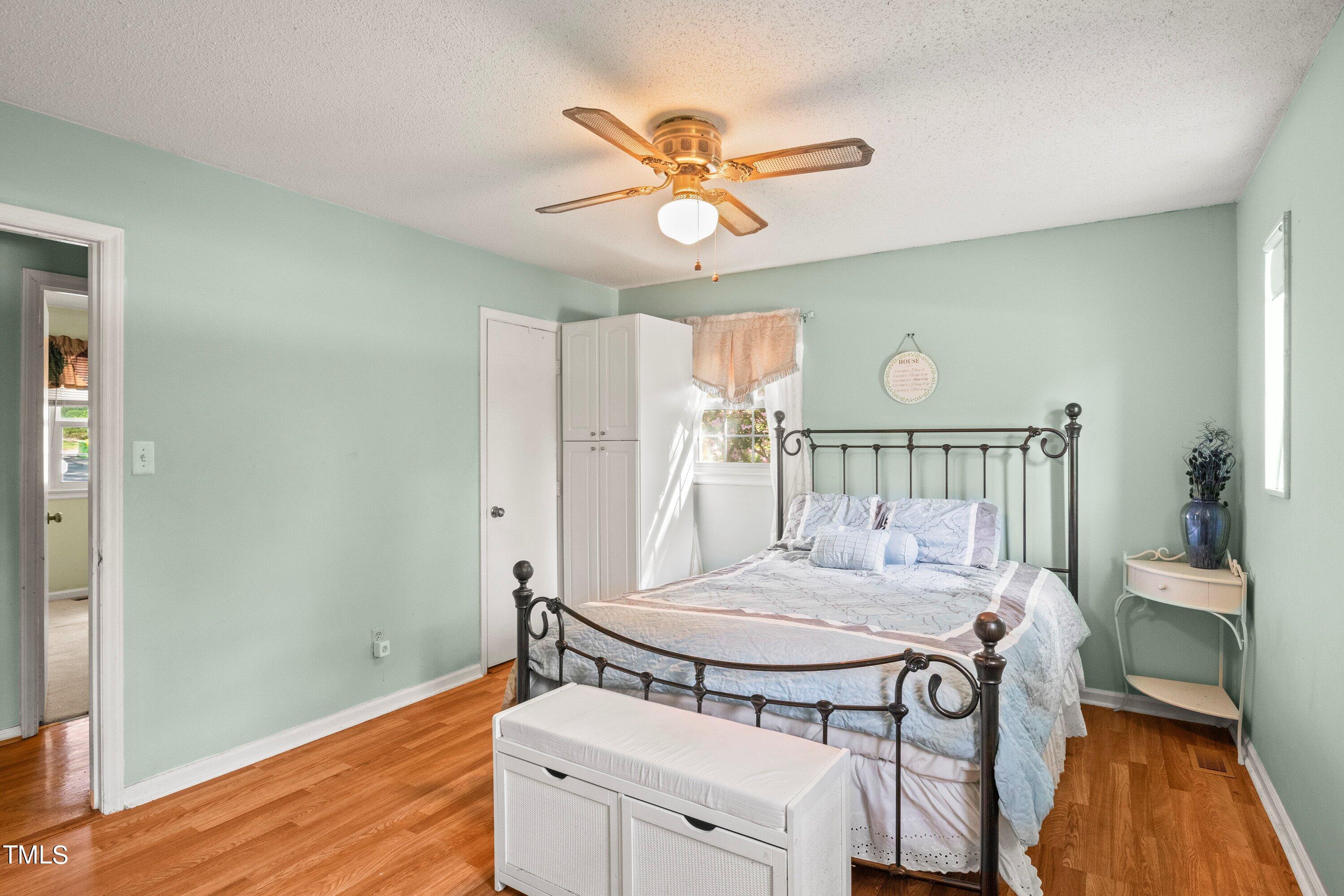 5901 Farm Gate Road Raleigh, NC 27606 - Photo 10 of 23 15-202404045901 Farm Gate Rd_0016