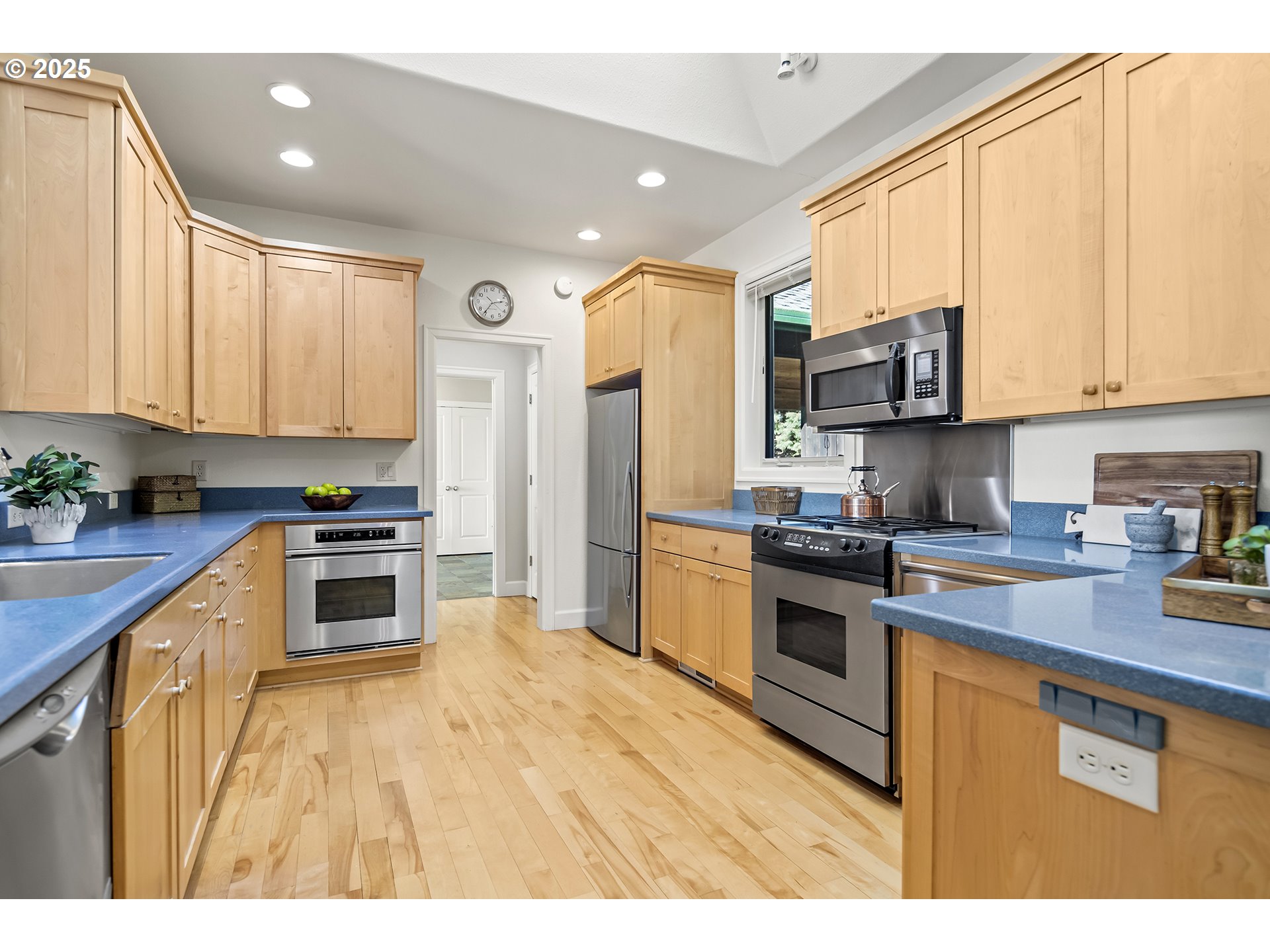810 Northwest Brady Road Camas, WA 98607 - Photo 12 of 36