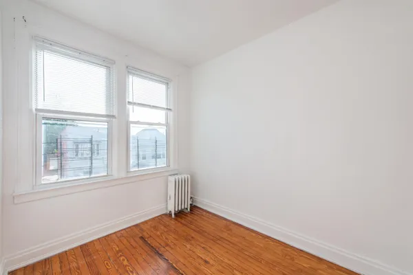 $2,950 | 46 Spruce Street, Unit 2, Jersey City, NJ 07306