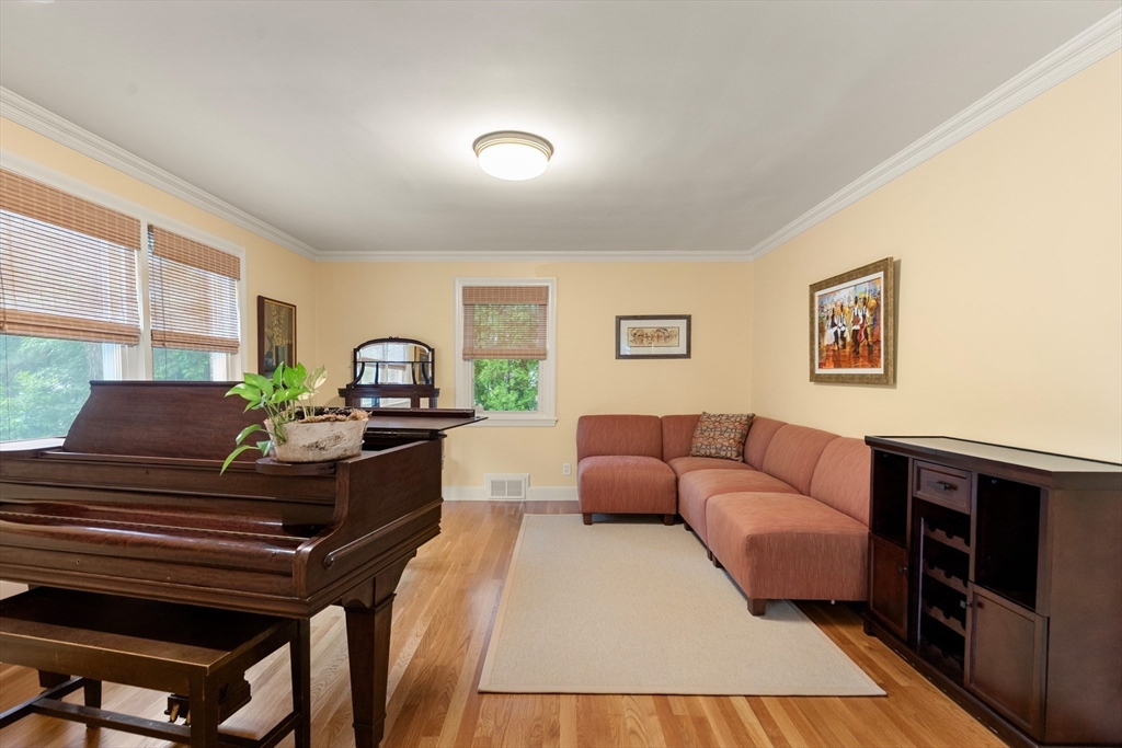 1 Dawes Road Lexington, MA 02421 - Photo 13 of 38