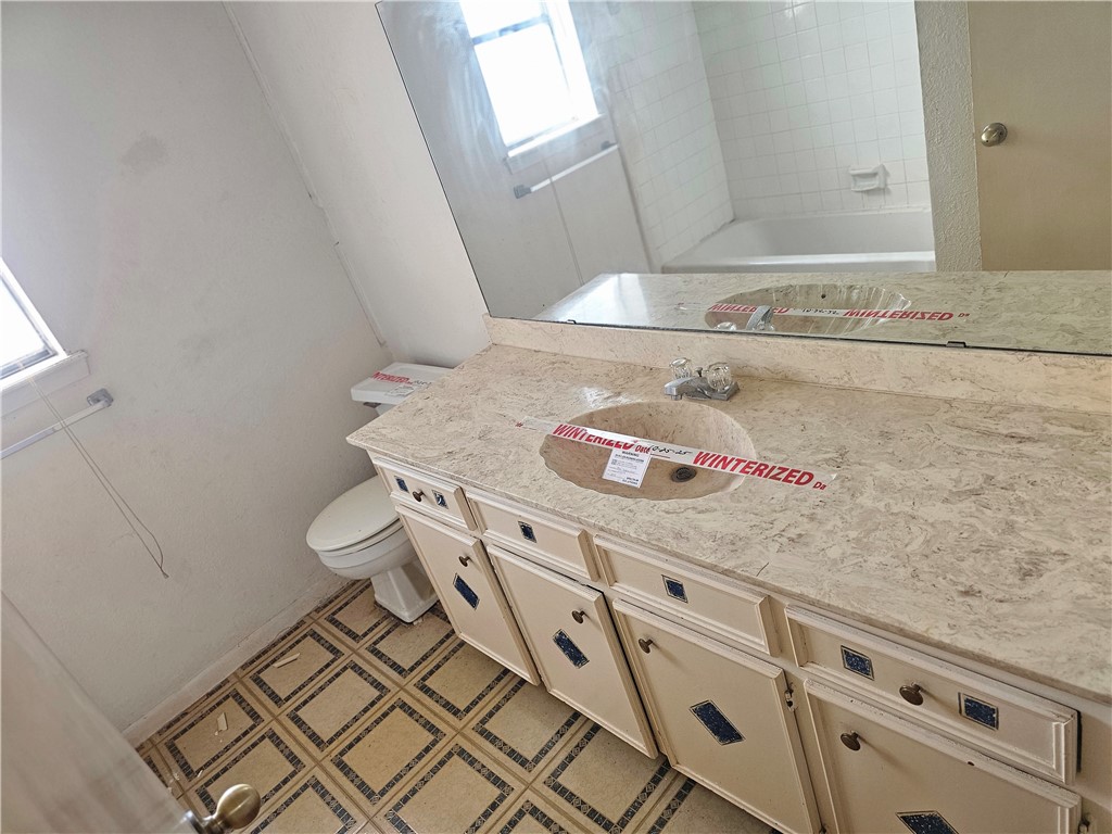 4961 Shadowbend Drive Corpus Christi, TX 78413 - Photo 15 of 16 a close view of tap