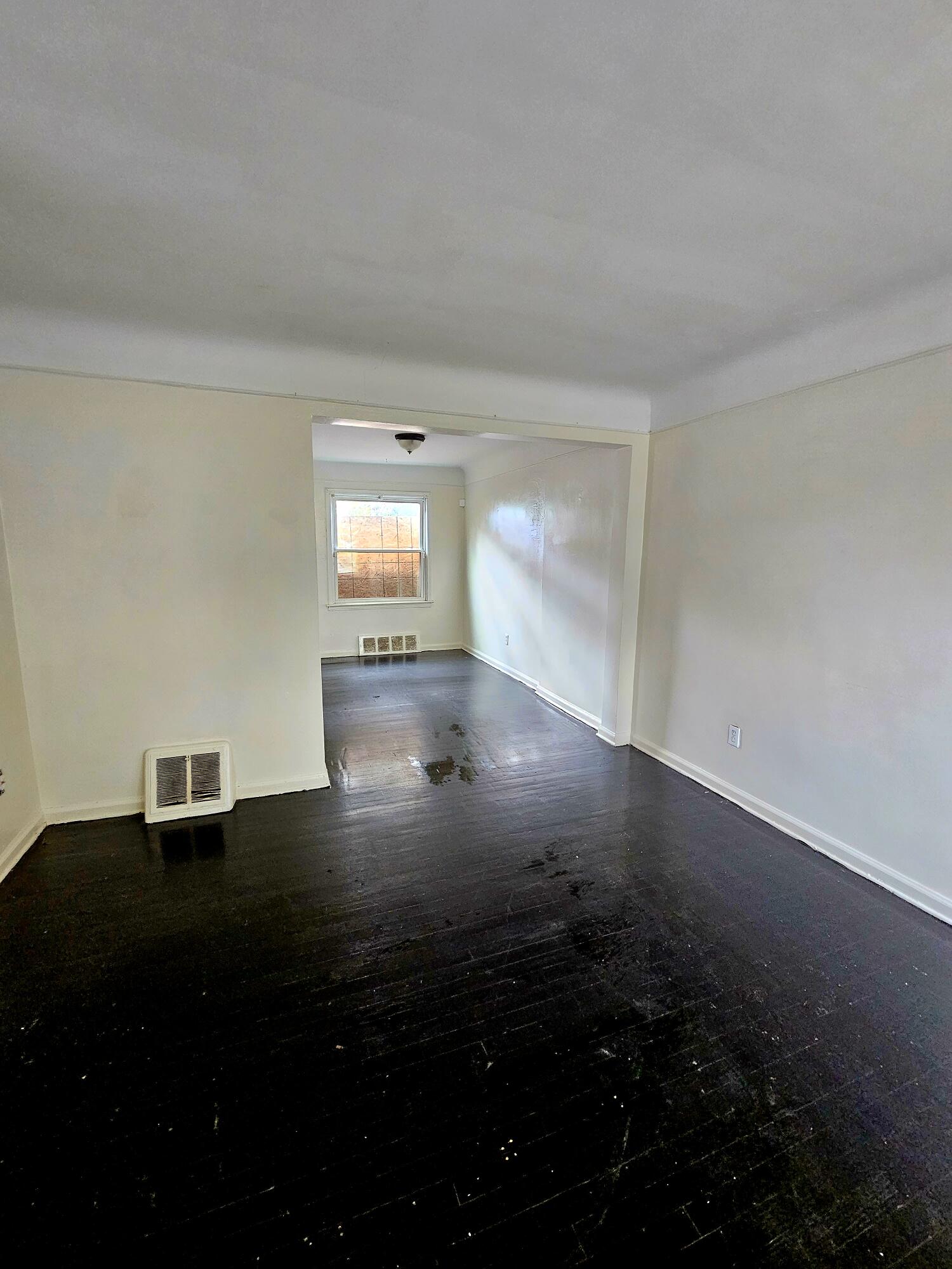 11314 Greiner Street Detroit, MI 48234 - Photo 15 of 28 20231007_124139