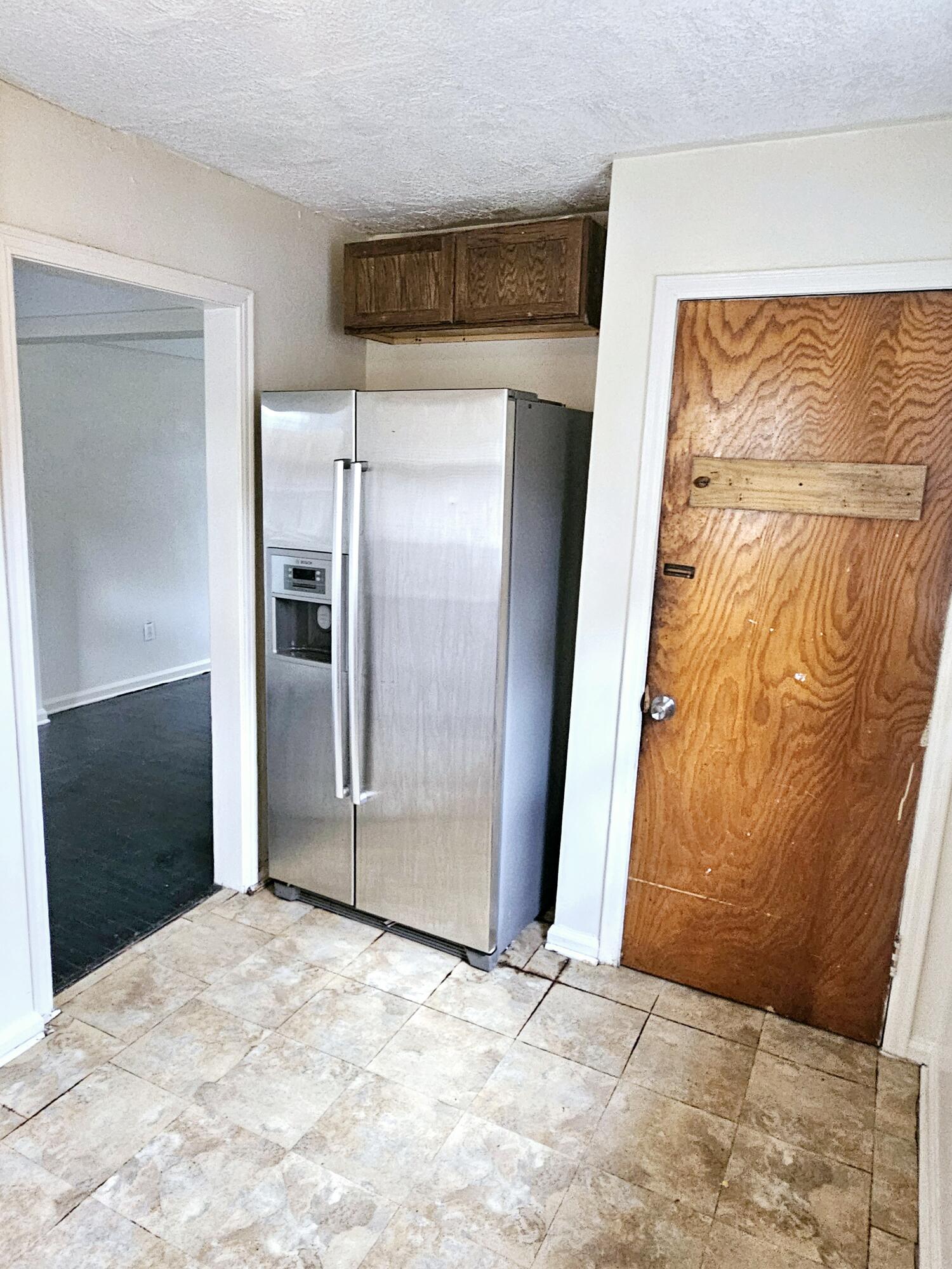 11314 Greiner Street Detroit, MI 48234 - Photo 16 of 28 20231007_124325