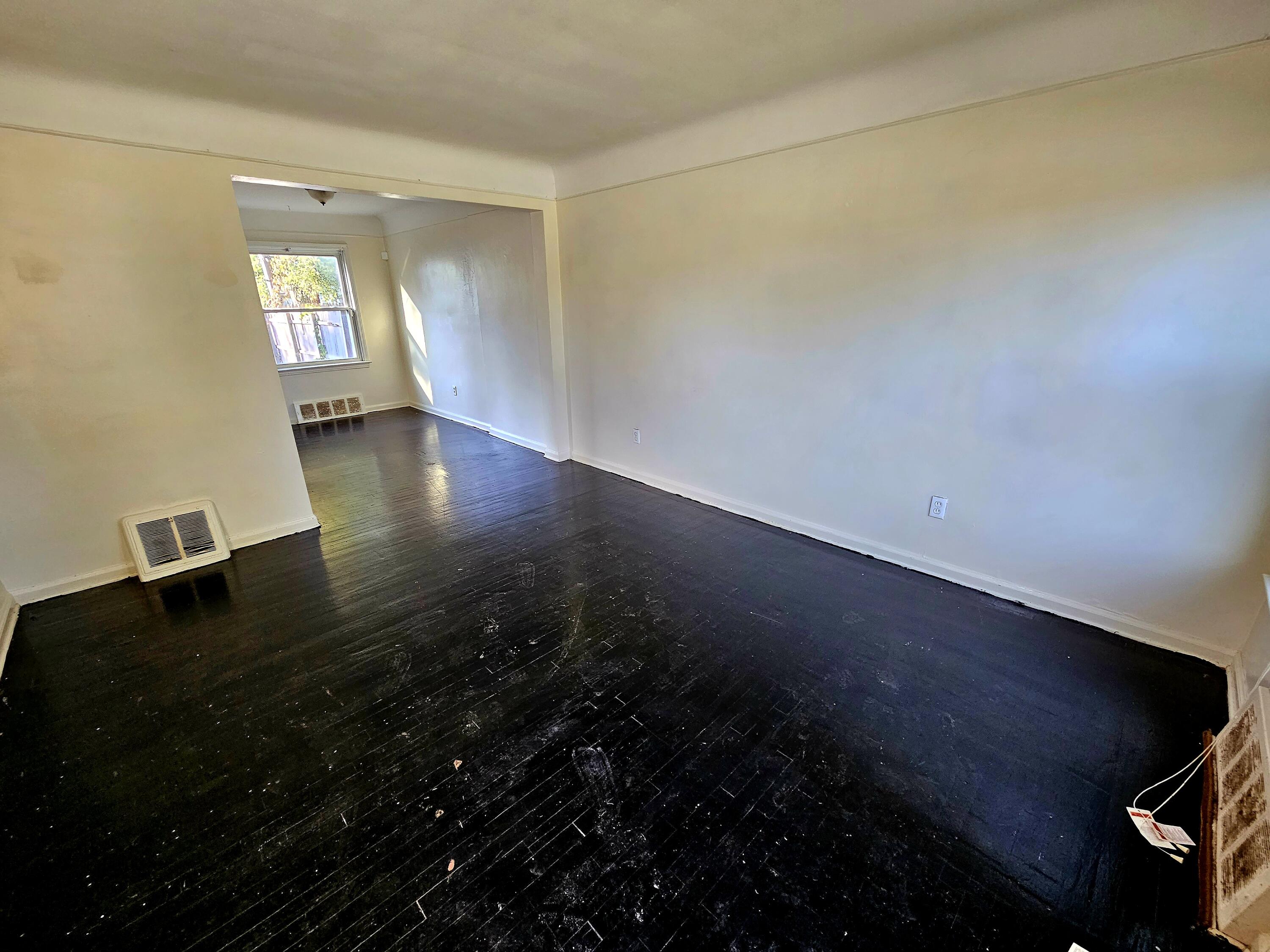 11314 Greiner Street Detroit, MI 48234 - Photo 19 of 28 20231006_093852