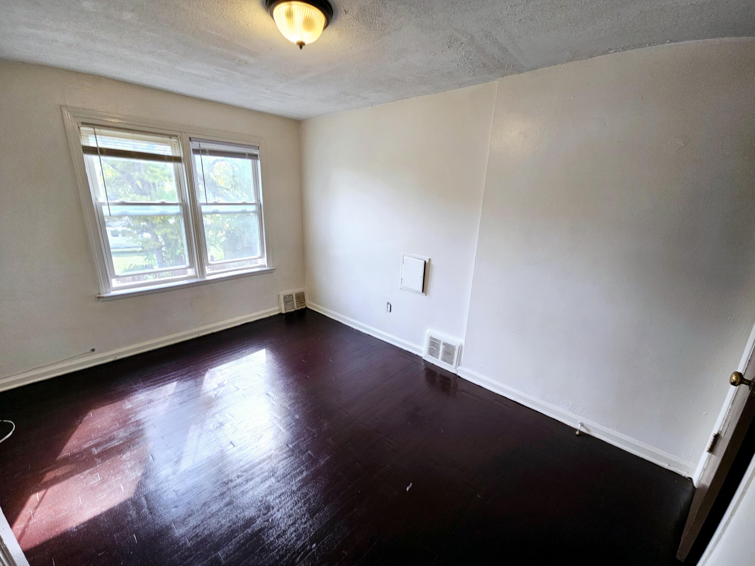 11314 Greiner Street Detroit, MI 48234 - Photo 27 of 28 20230929_143549