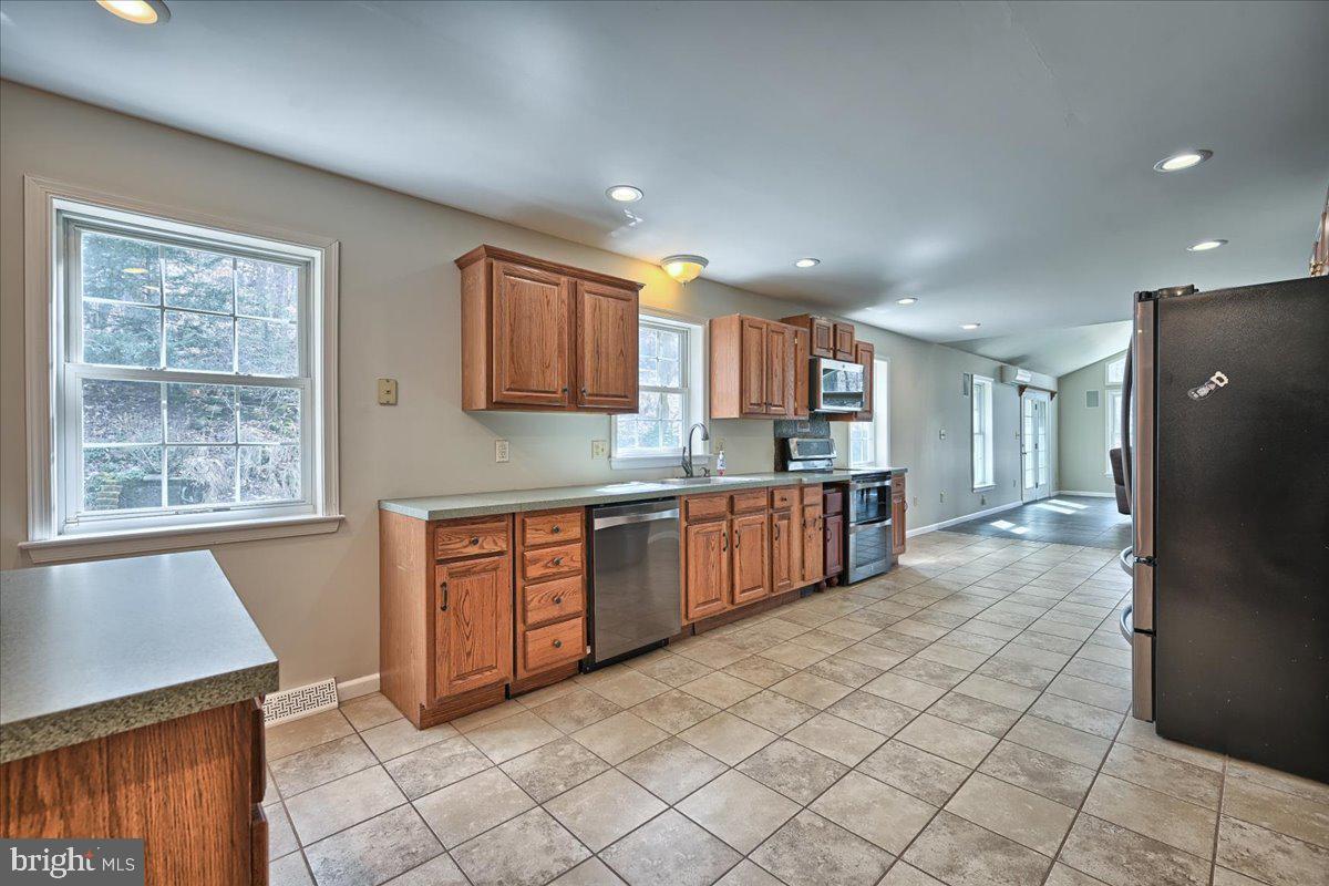 653 Sportsman Road Denver, PA 17517 - Photo 17 of 46