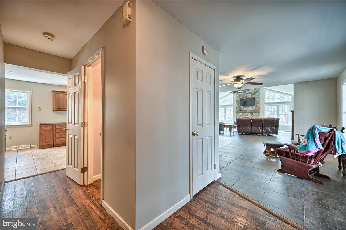 653 Sportsman Road Denver, PA 17517 - Photo 4 of 46