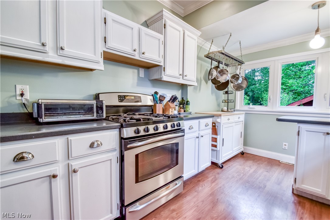 1220 Yellowstone Road Cleveland Heights, OH 44121 - Photo 6 of 34