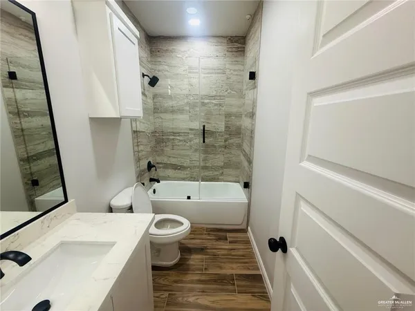 $1,150 | 3004 West Citrine Street, Unit 1, Edinburg, TX 78539