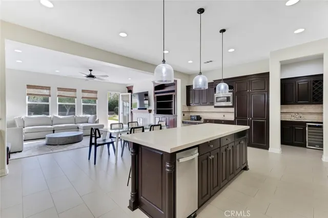 $1,999,000 | 12826 VÃa Donatello, Porter Ranch, CA 91326