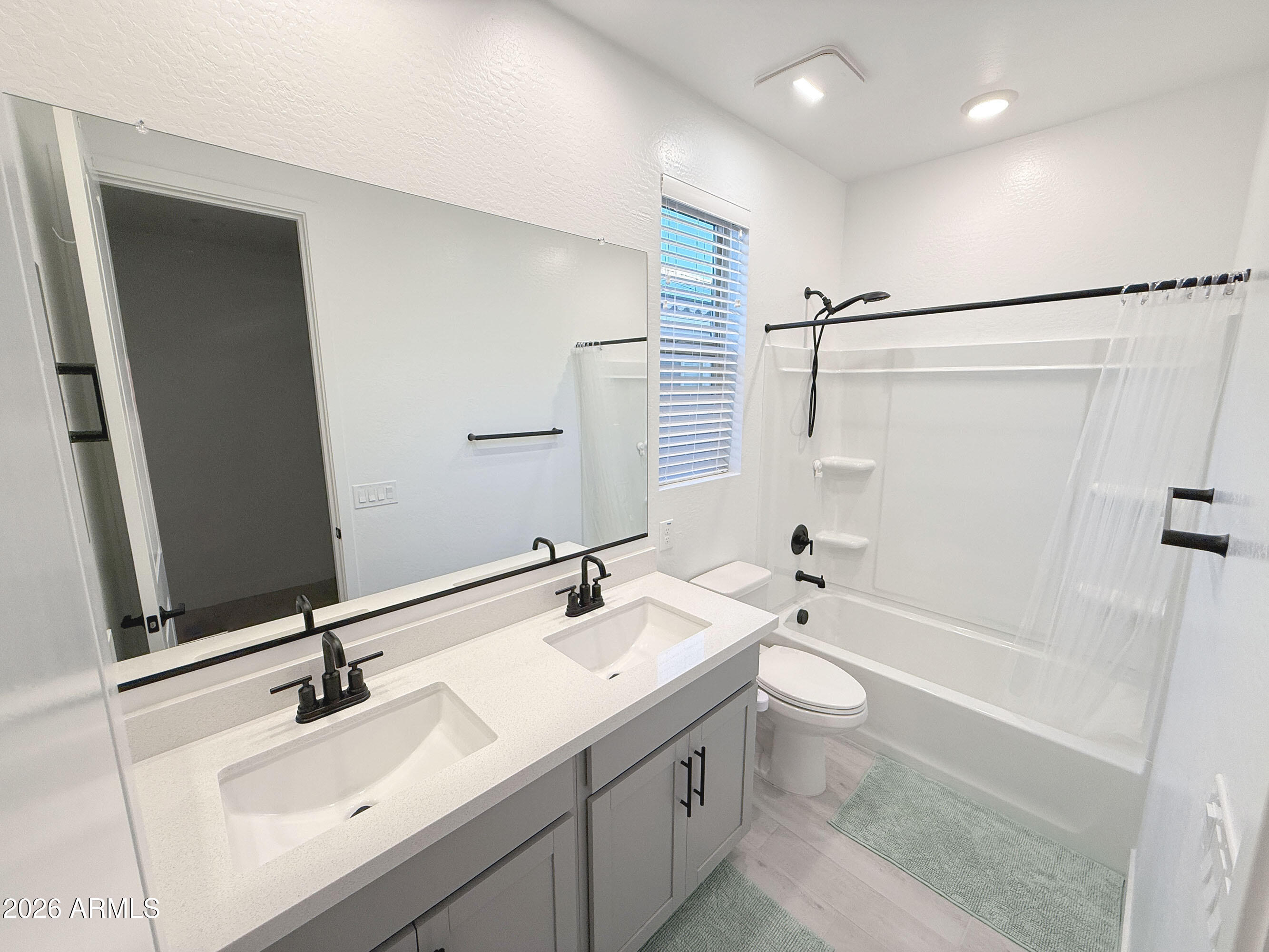 14843 West Sand Hills Road Surprise, AZ 85387 - Photo 26 of 40 Bathroom 1