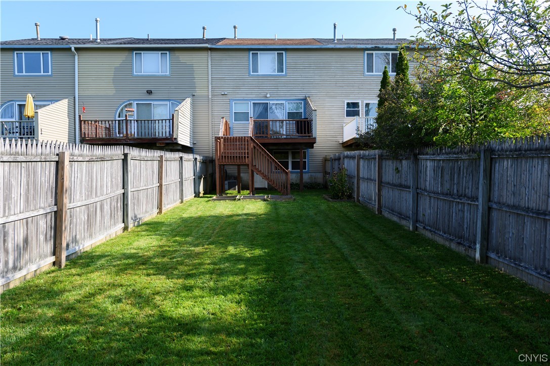 6167 Diffin Road Cicero, NY 13039 - Photo 3 of 29