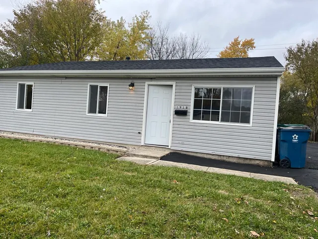 $2,000 | 1918 Ashland Avenue, Chicago Heights, IL 60411