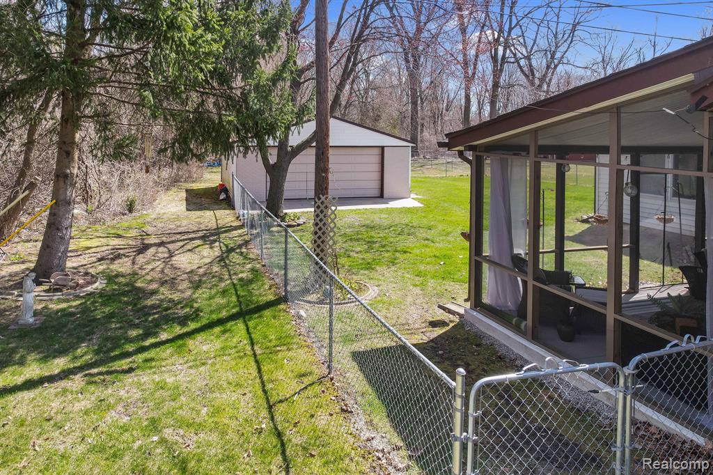 3211 Coolidge Highway Rochester Hills, MI 48309 - Photo 40 of 45